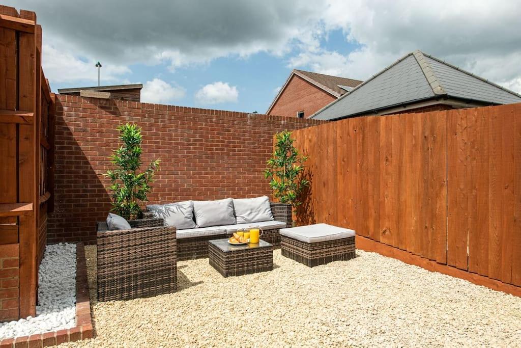 Designed For Contractors And Families Hébergement de vacances *